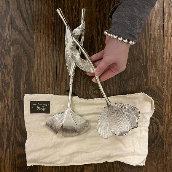 Michael Aram Silver Tulip Serving Utensils with Cream Pouch - Picture 4 of 4